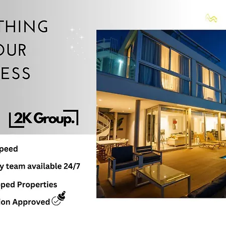 Seaview Pearl In Mackenzie With Pool & Jacuzzi * Larnaca