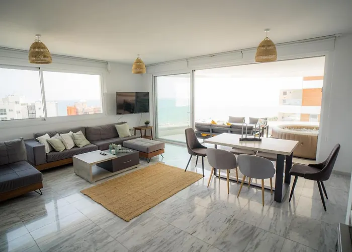 Apartmán Seaview Pearl In Mackenzie With Pool & Jacuzzi Larnaca