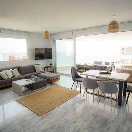 Apartamento Seaview Pearl In Mackenzie With Pool & Jacuzzi Lárnaca
