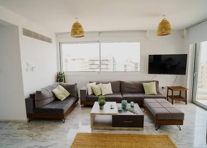 Seaview Pearl In Mackenzie With Pool & Jacuzzi *