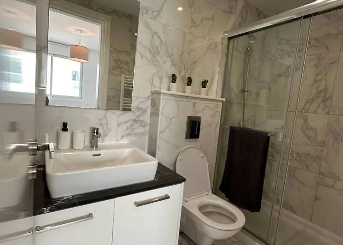 Seaview Pearl In Mackenzie With Pool & Jacuzzi Apartament