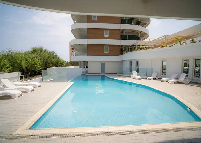 Apartament Seaview Pearl In Mackenzie With Pool & Jacuzzi